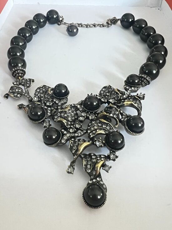 Heidi Daus Jewelry - Heidi Daus -SET- C'Est Magnifique Necklace & Clip Earrings SET